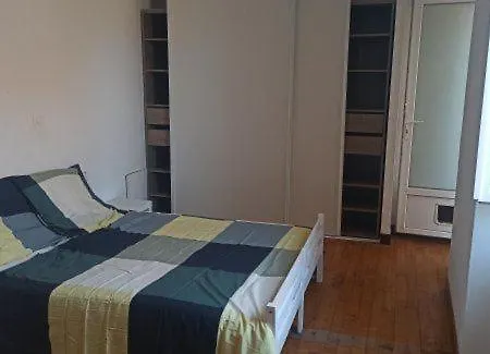 4-person Near Dordogne *