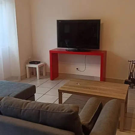 בית נופש 4-person Near Dordogne